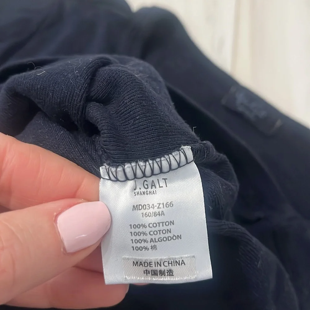 Brandy Melville Graphic Baby Tee - Picture 4 of 4